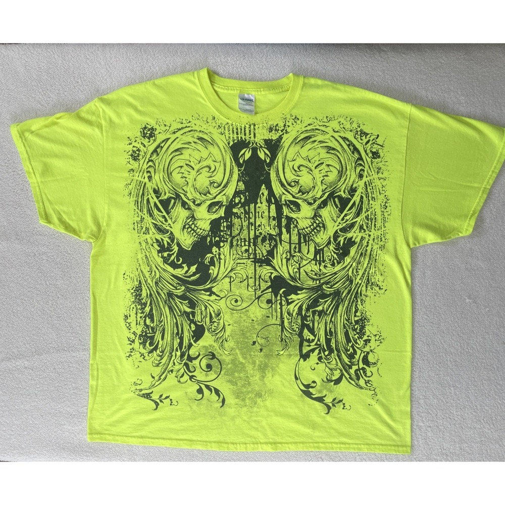 Vintage 90's Gildan Mens 2XL T-Shirt Neon Yellow Black Skull Graphic Scrollwork